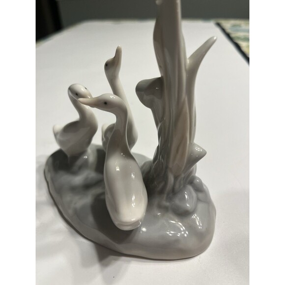 NAO by Lladro Three Geese Ducks In Pond Retired Made in Spain Gloss Finish - Picture 11 of 13